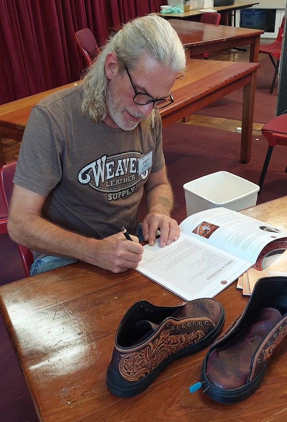 Leather Sneakers Book, written by Jürgen Volbach