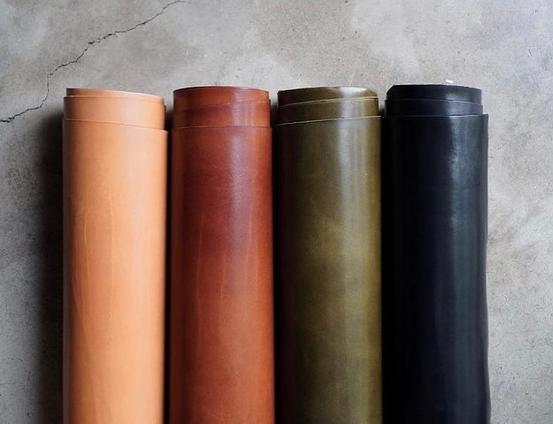 Wickett & Craig Leather - Sides Only.
