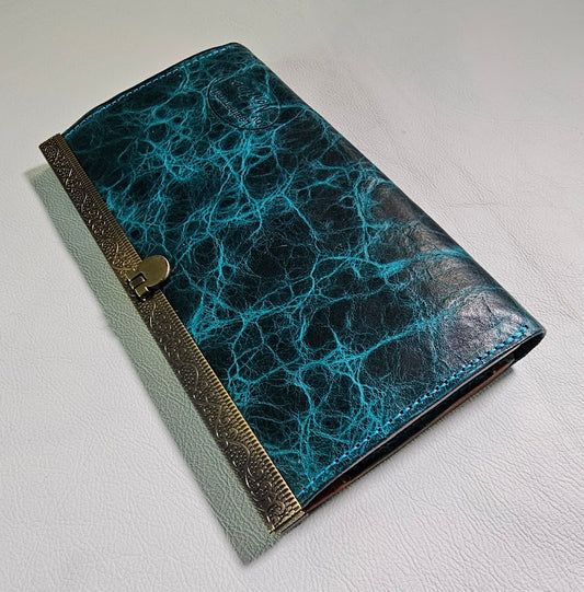 Metal Bar Frame can be used with our Zippered Clutch Template