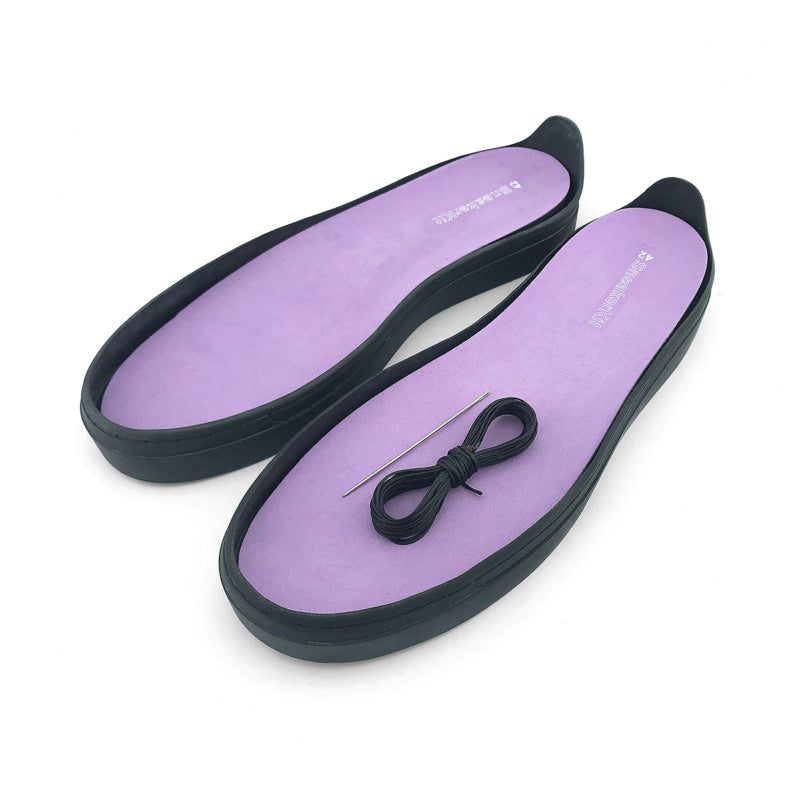SneakerKit Adult Size 40  (Womens 9.5) (Mens 7)