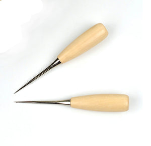 Scratch Awl with graduated shaft and wooden handle